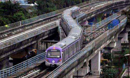 Kolkata Metro Rake Finishes 22 Station Trip With Doors Open