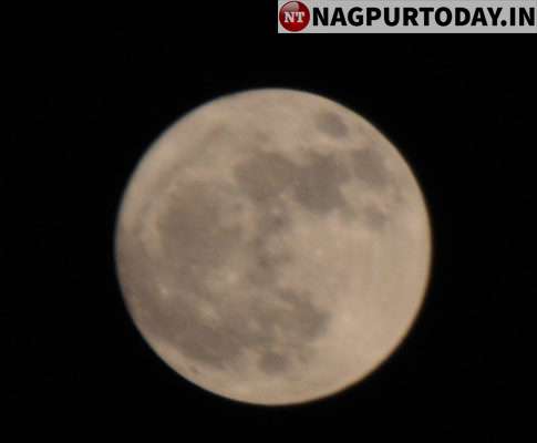 Sharad Poornima Folks In Nagpur Celebrate Moon S Charm With Kojagiri Nagpur Today English Dailyhunt