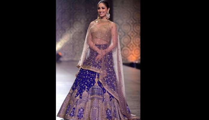5 Stylish Ways To Drape Dupatta Lifeberrys English Dailyhunt Lite