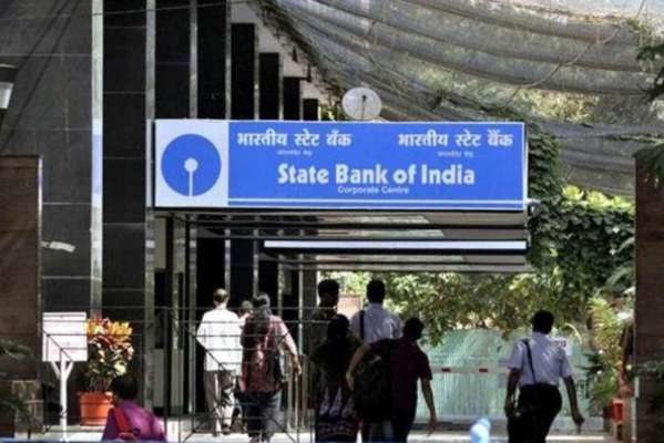 બંધ થઇ જશે SBIના ATM કાર્ડ, રૂપિયા ઉપાડવા માટે કરવું પડશે આ કામ 1